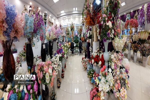 حال و هوای بازار گل و گیاه در بزرگراه بعثت