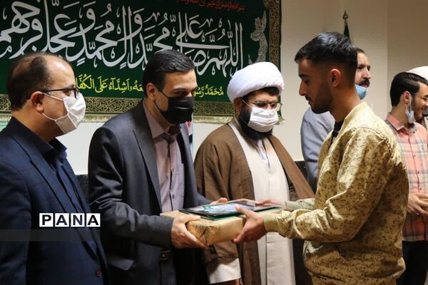 تجلیل از نقش‌آفرینان نمایشگاه مدرسه انقلاب شهرستان قدس
