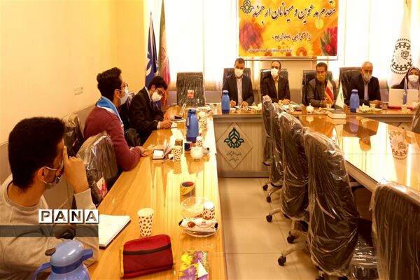 بازدید معاون پرورشی و فرهنگی اداره‌کل آموزش و پرورش استان اصفهان از سازمان دانش‌آموزی استان اصفهان