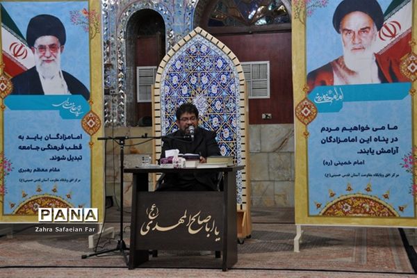 مراسم احیای شب نیمه شعبان در حرم سید علاءالدین حسین (ع) در شیراز