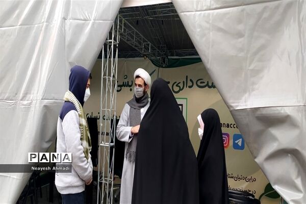 اجتماع دانش‌آموزی مهدی یاوران در مشهد