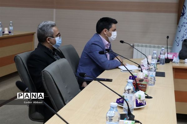 جلسه شورای امور فرهنگی و پرورشی آموزش و پرورش آذربایجان شرقی