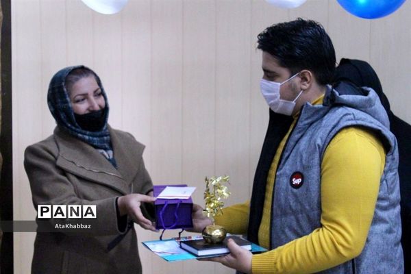 آیین تجلیل از خبرنگاران پانا آذربایجان شرقی