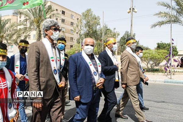 پیاده‌روی دانش‌آموزی مهدی یاوران مدارس بوشهر