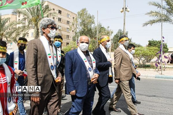 پیاده‌روی دانش‌آموزی مهدی یاوران مدارس بوشهر