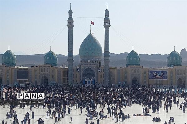جشن نیمه شعبان و پیاده‌روی زائران به مسجد جمکران-4