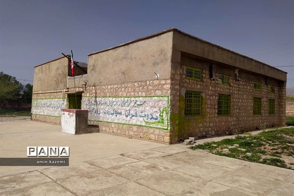 کلنگ‌زنی و بازسازی آموزشگاه‌های بختاجرد، محمد‌آباد و شهنان از روستاهای داراب