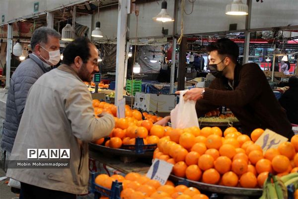 تب و تاب خرید مردم تبریز در آخرین ساعات قرن