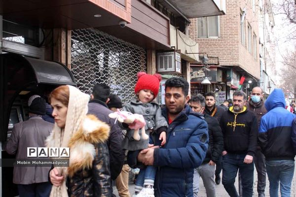 تب و تاب خرید مردم تبریز در آخرین ساعات قرن