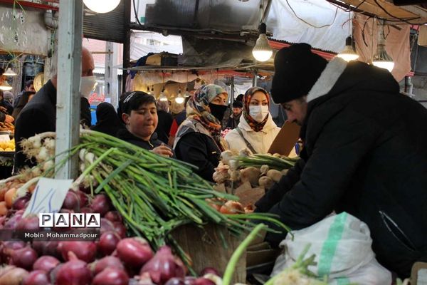 تب و تاب خرید مردم تبریز در آخرین ساعات قرن