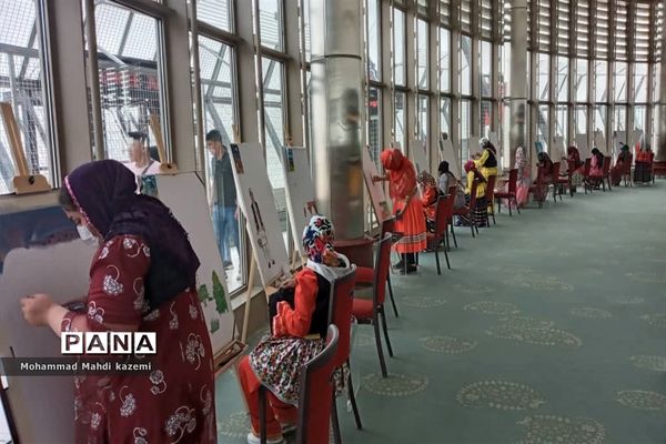 نمایشگاه آثار هنری هنرمندان سندرم‌دان