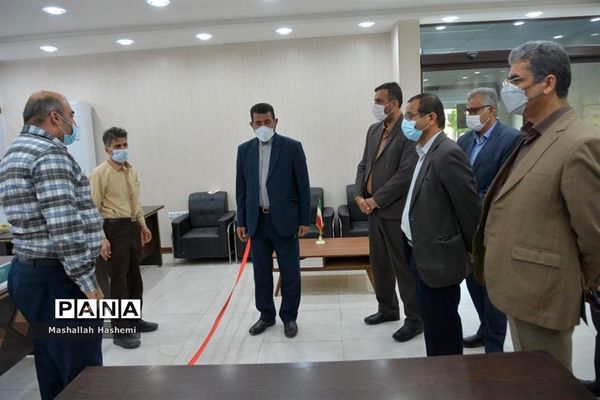 دیدار نوروزی مدیرکل آموزش و پرورش استان بوشهر با همکاران اداره‌کل