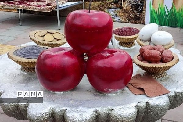 سفره‌های هفت‌سین و استقبال از بهار در رودهن