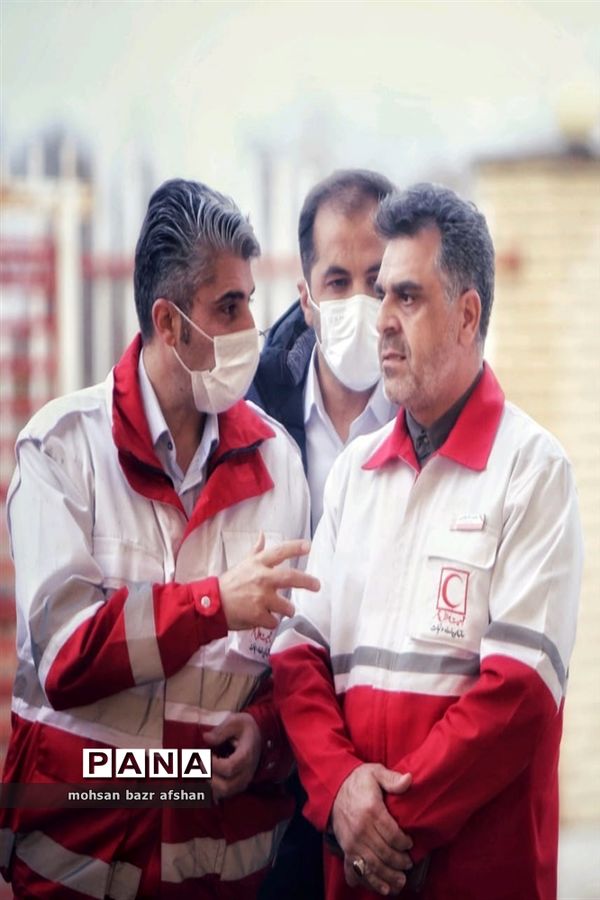 بازدید معاون درمانی و توانبخشی جمعیت هلال احمر کشوری از پایگاه بین جاده‌ای هلال احمر شهر دانسفهان