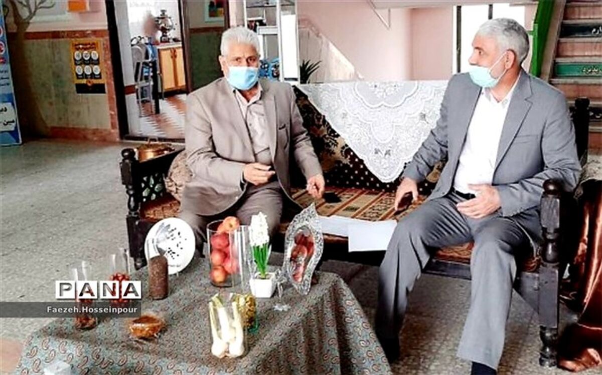 بازدید فرماندار بهارستان از ستاد اسکان نوروزی  فرهنگیان