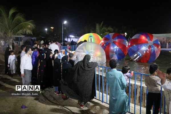 حضور کم سابقه مسافران در سواحل چابهار