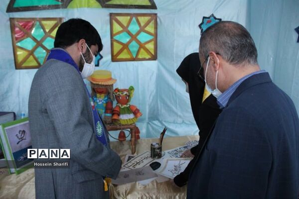 بازدید مدیر سازمان دانش‌آموزی استان فارس از ستاد اسکان مرکزی و دبیرستان امام خمینی (ره) ناحیه چهار شیراز