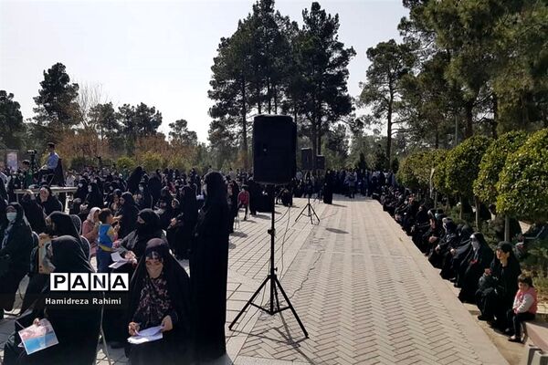 مراسم هشتمین سالگرد شهادت شهید علی خلیلی در گلزار شهدای بهشت حضرت زهرا(س)