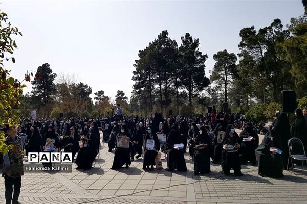 مراسم هشتمین سالگرد شهادت شهید علی خلیلی در گلزار شهدای بهشت حضرت زهرا(س)