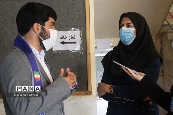 بازدید رئیس سازمان دانش‌آموزی فارس از ستاد اسکان ناحیه یک شیراز