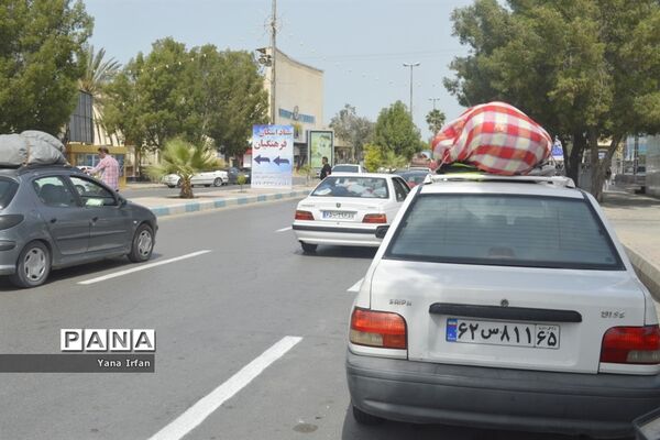 گردشگران نوروزی در سواحل زیبای بوشهر