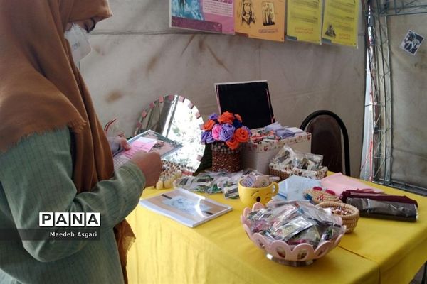 نمایشگاه «قرن جدید، قرن امید» در قم