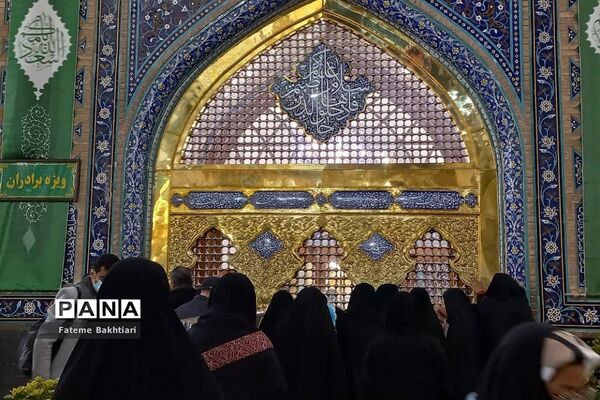حرم باشکوه امام رضا (ع)