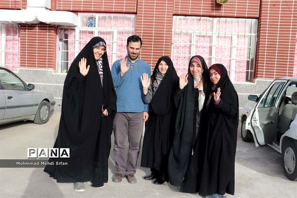 مدارس آباده، میزبان مسافران نوروزی