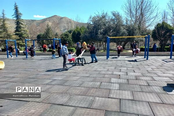 بوستان شهید چمران شهر کرج در نوروز 1401