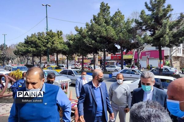 بازدید مسئولان شهری رودهن از ستاد اسکان فرهنگیان