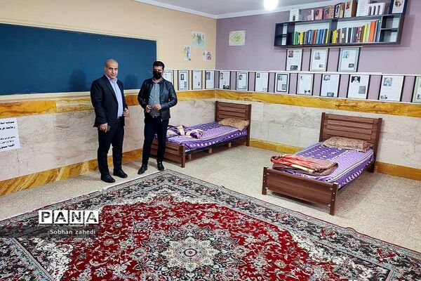 بازدید مسئولان شهری رودهن از ستاد اسکان فرهنگیان