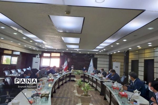 جلسه شورای معاونان اداره‌کل آموزش و پرورش استان بوشهر