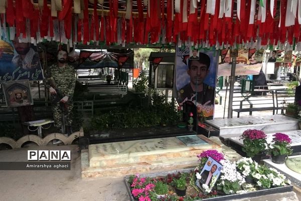 چهره‌های ماندگار در بهشت زهرا