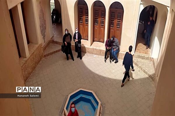 خانه طباطبایی‌ها،عروس خانه‌های ایرانی