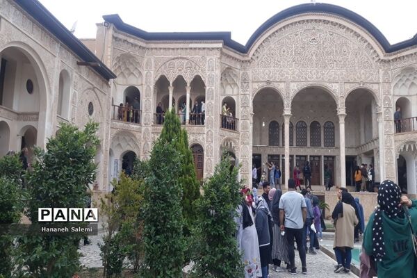 خانه طباطبایی‌ها،عروس خانه‌های ایرانی