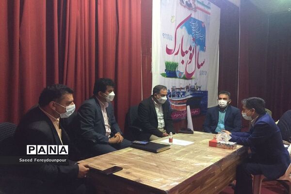 بازدید معاون اداره‌کل ارزیابی عملکرد وزارت آموزش و پرورش از ستاد اسکان شهرستان بوشهر