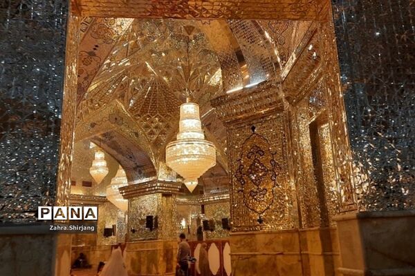حرم مطهر شاهچراغ در ایام نوروز
