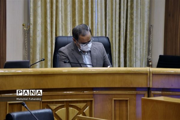 نشست خبری مدیرکل آموزش و پرورش استان فارس و معاون سیاسی، امنیتی و اجتماعی استانداری فارس