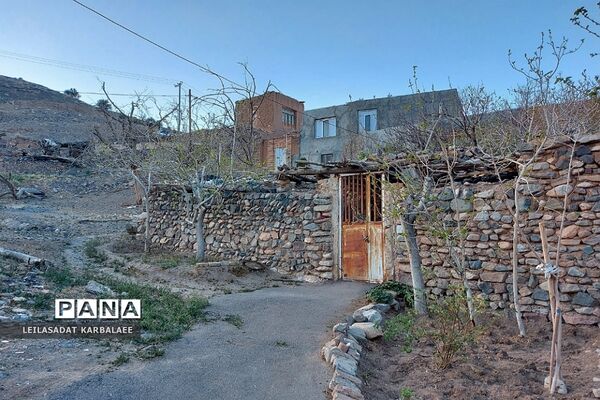 طبیعت زیبای روستاهای هومبر و دوک
