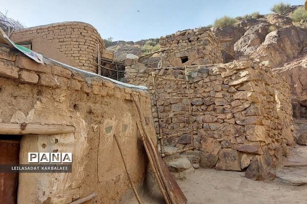 طبیعت زیبای روستاهای هومبر و دوک