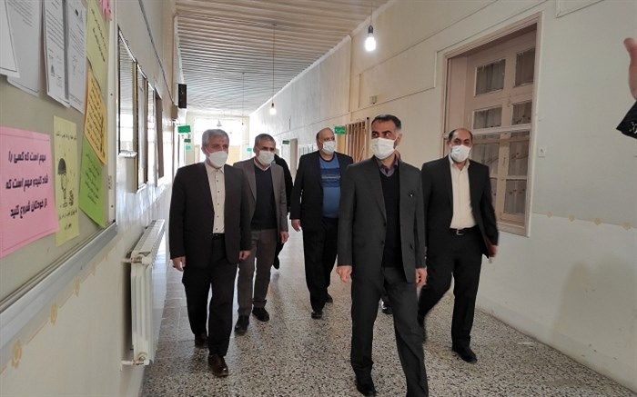 بازدید فرماندار اردبیل از مدارس ناحیه ۲