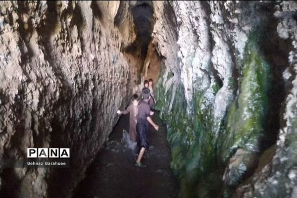 غار لادیز؛ جاذبه‌ای طبیعی و جذاب در فصل بهار