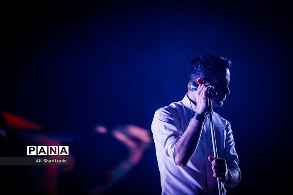 کنسرت محسن یگانه