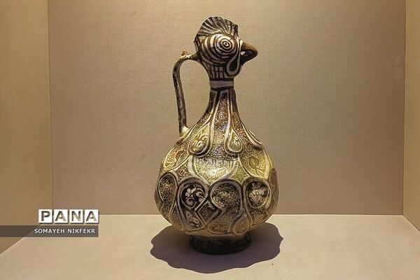 موزه آبگینه و سفالینه‌های ایران، موزه گردی متفاوت در تهران