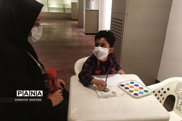 غرفه نقاشی ویژه کودکان در موزه ملی ایران، جهت آشنایی با فرهنگ و تمدن ایران