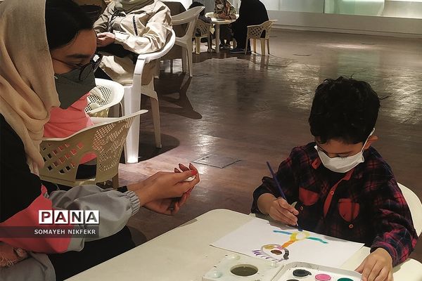 غرفه نقاشی ویژه کودکان در موزه ملی ایران، جهت آشنایی با فرهنگ و تمدن ایران