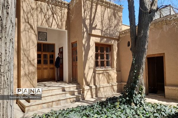 بیت امام خمینی (ره) در خمین