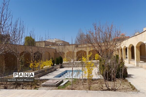بیت امام خمینی (ره) در خمین