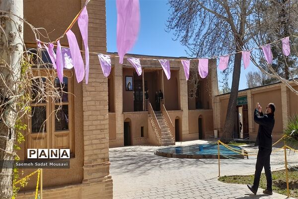 بیت امام خمینی (ره) در خمین