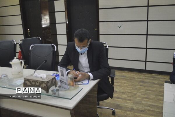 نشست‌خبری مدیرکل آموزش و پرورش استان بوشهر